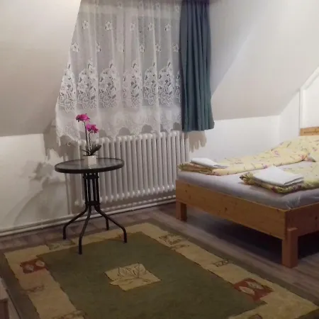 Harmatcsepp Apartmanhaz Nyiregyhaza Exterior photo