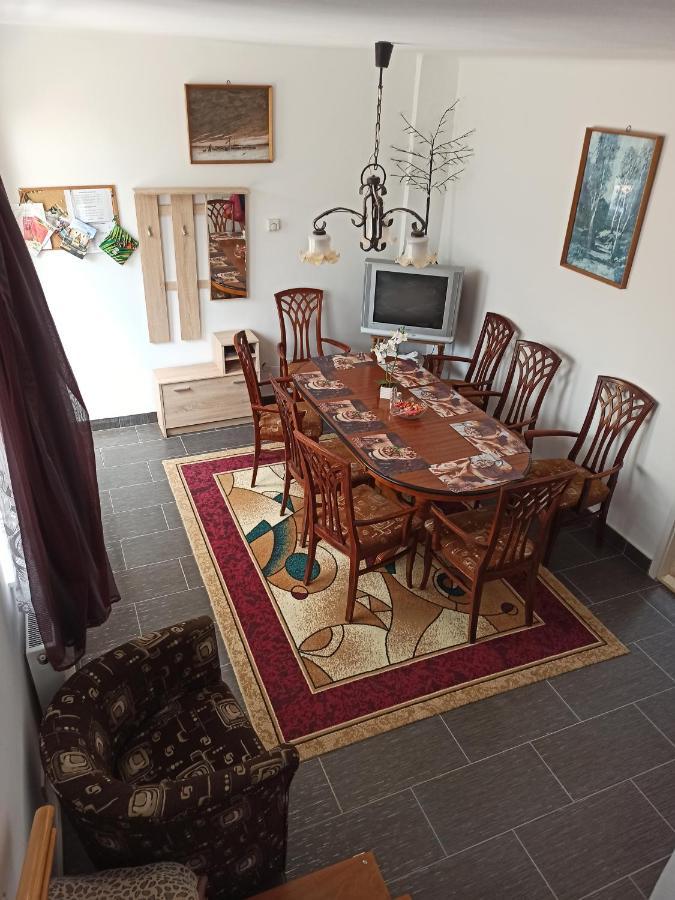 Apartment Harmatcsepp Apartmanhaz Nyiregyhaza
